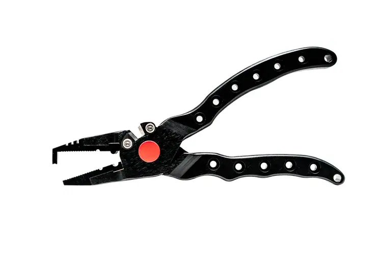 Nomad Pliers 3